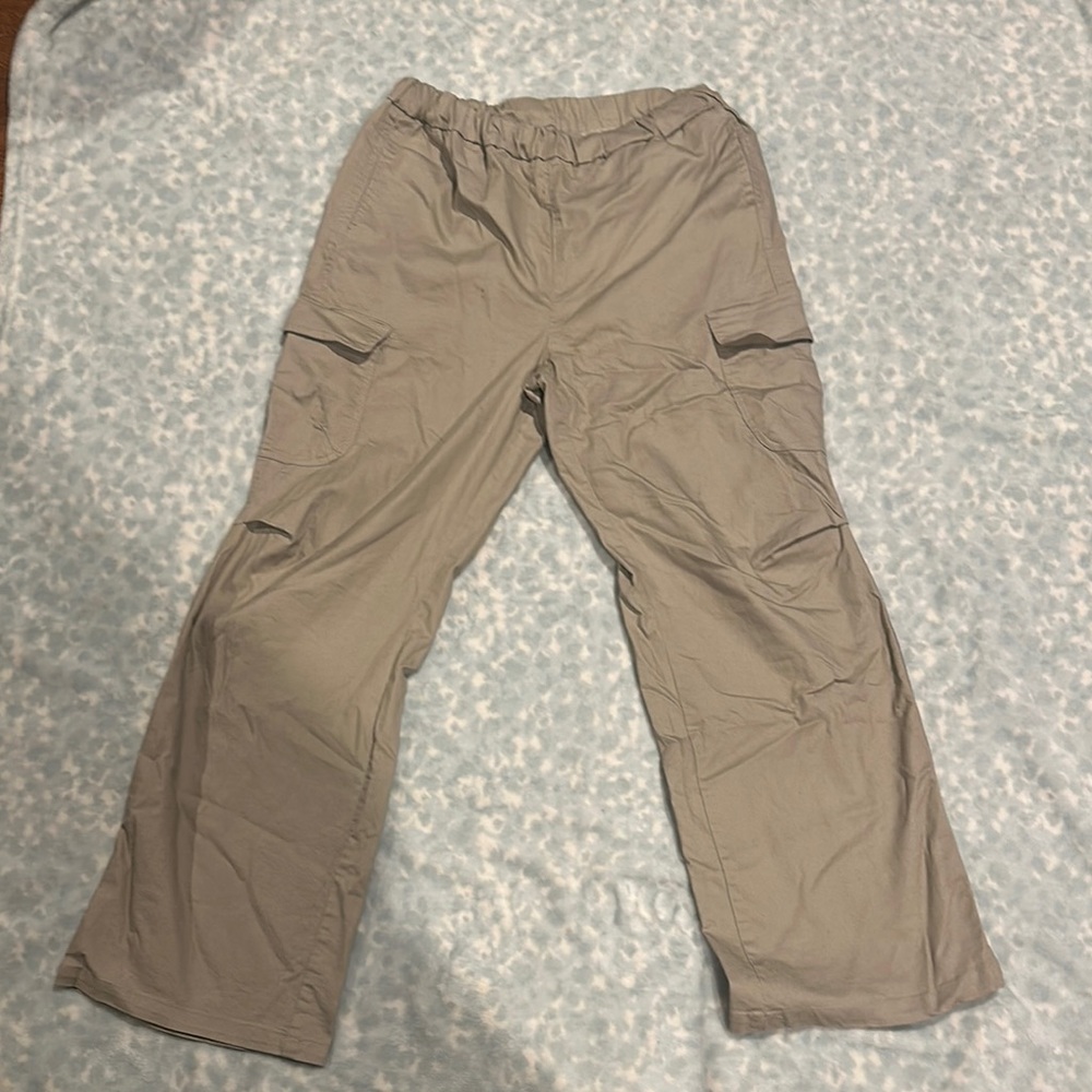 Women’s Brown Cargo pants